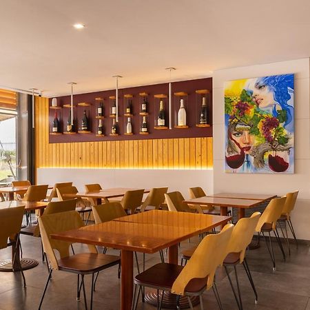 Hotel Restaurant Sol I VI Lavern Exteriör bild
