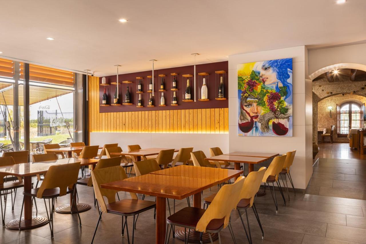 Hotel Restaurant Sol I VI Lavern Exteriör bild